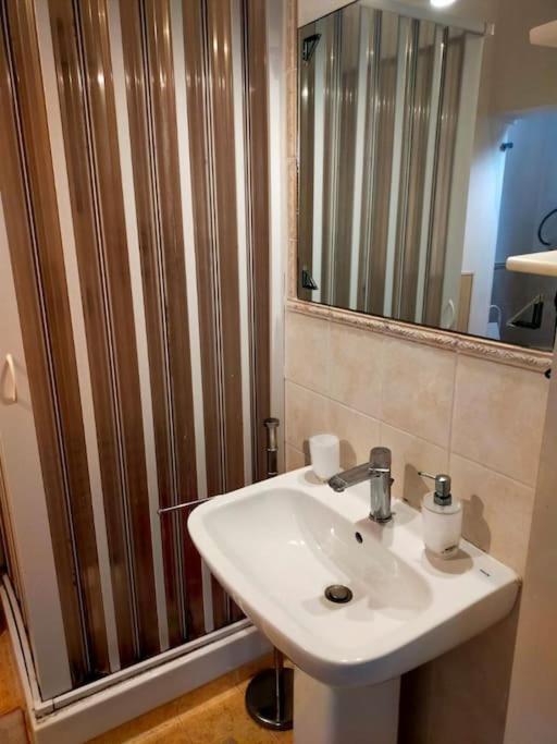 Casa Vacanza "Il Cortiletto" Sciacca Exteriör bild